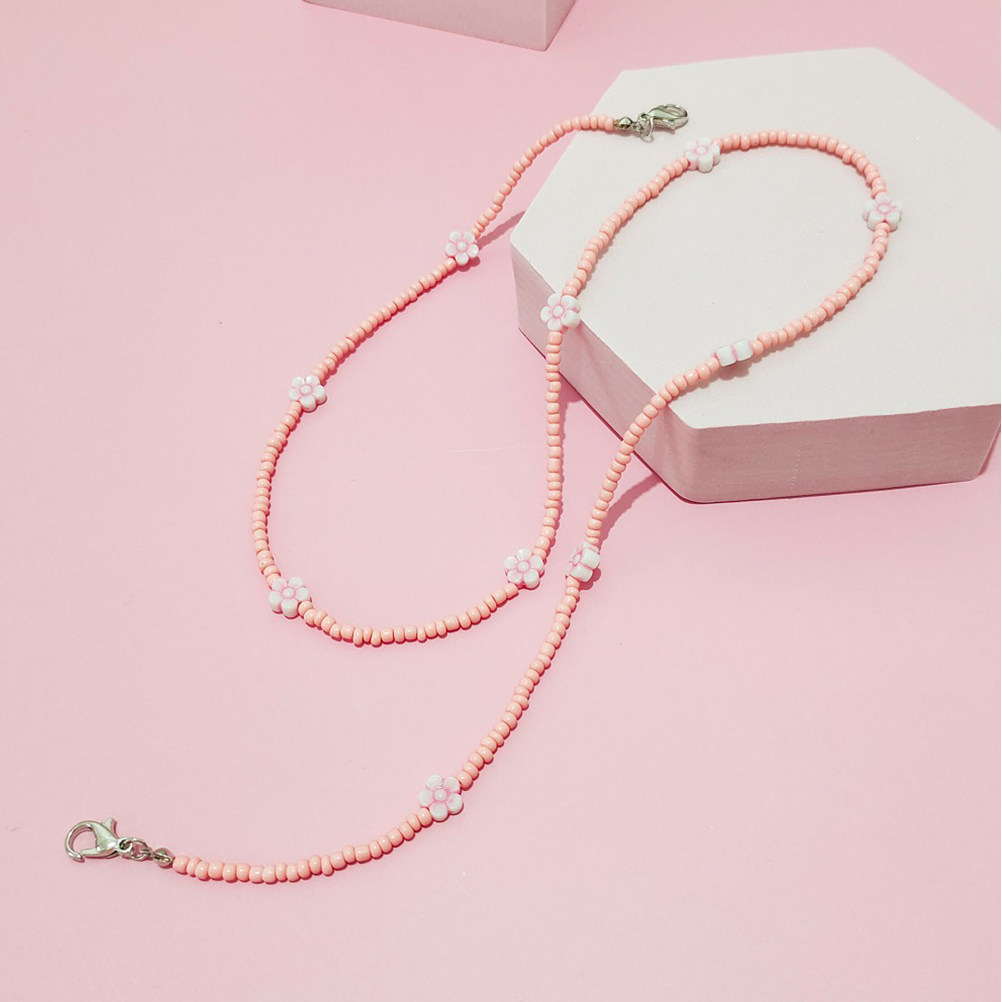 حبل قصير مزخرف بالخرز بأسلوب ب - مراجعة Mask Chain Holder وسعره